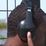 samsung-level-over-bluetooth-wireless-headphones-headset-eo-ag900-black-7dec266ab06c28da19cbc0f8499024dcSamsung-Level-Over-Black-Close-Up_6house_of_marley_liberate_xl_rewind_cover2_ndtvwireless-headphones-tv-theexplode