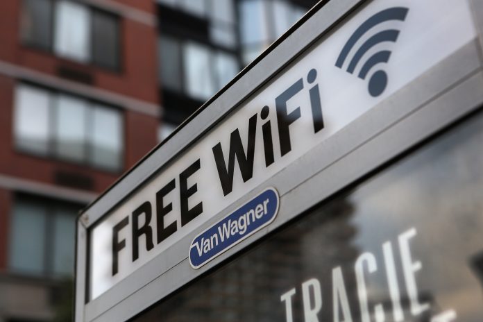 9 things everyone should know when connecting to a free WiFi connection