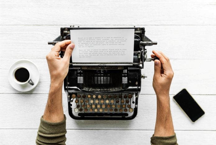 Top 10 Gadgets, Tools and Apps That Made Writers' Life Easier